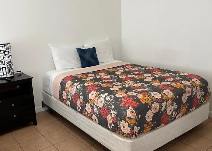Motel Safreen